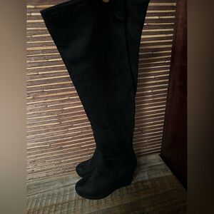 Wedge Boots Size 6-6.5
